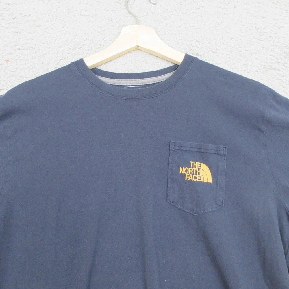 The North Face‎ Shirt Mens M Blue Cotton Logo Graphic Pocket Gorpcore Outdoor
